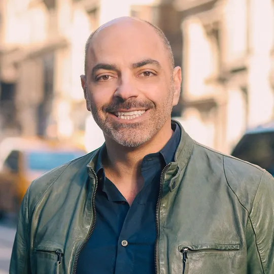 Chris Sheller, Agent in  - Compass