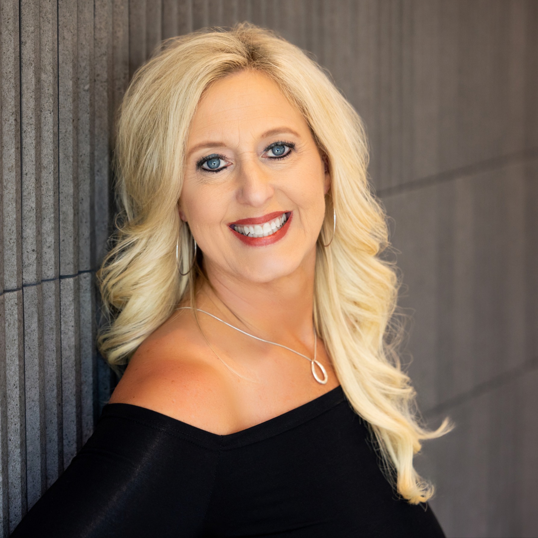 Headshot of Yvonne Faraci