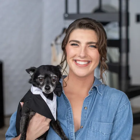 Mackenzie Dyer, Agent in  - Compass