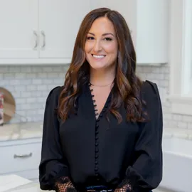 Andrea Viscuso, Agent in  - Compass
