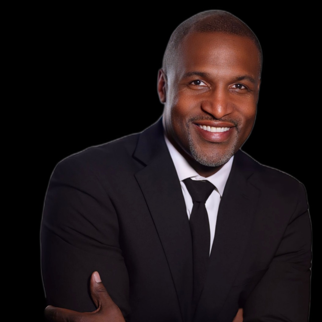 Headshot of Randolph Ellis