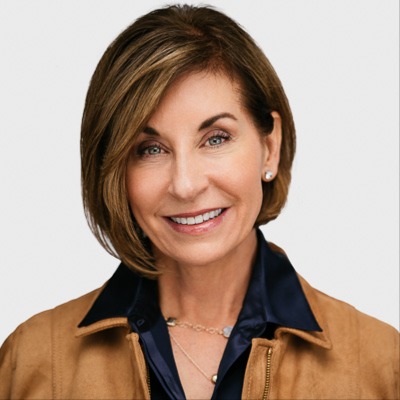 Headshot of Kellie Ackerman