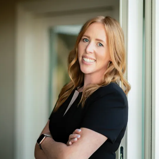 Amy Mayerson, Agent in  - Compass