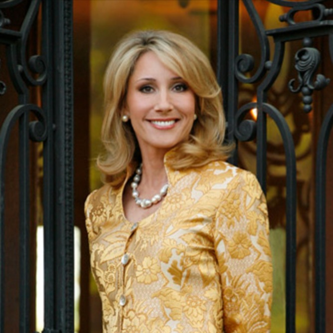 Headshot of Amy Jackson Smith