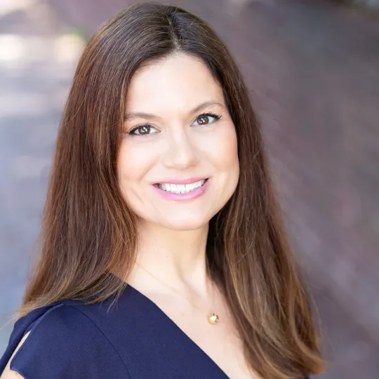 Bonnie Bone, Agent in  - Compass