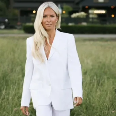 Tanya Mock, Agent in  - Compass