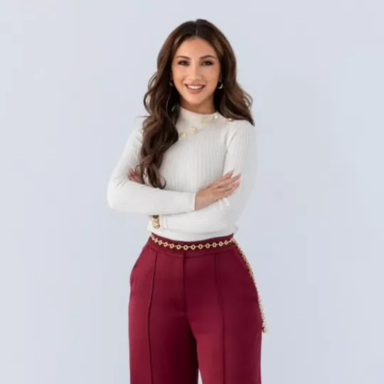 Jessie Stier, Agent in  - Compass