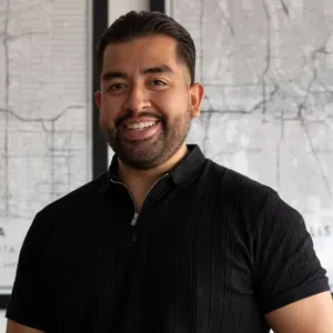 Erik Reyes's Profile Photo