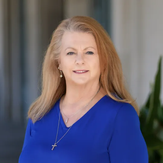 Bernadette Navarre, Agent in  - Compass