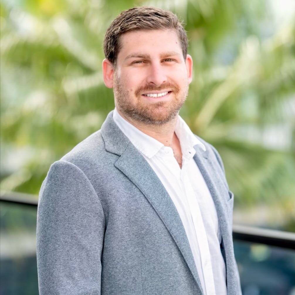 Headshot of Henry Shultz