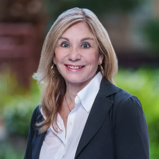 Teresa Scarsella, Agent in  - Compass