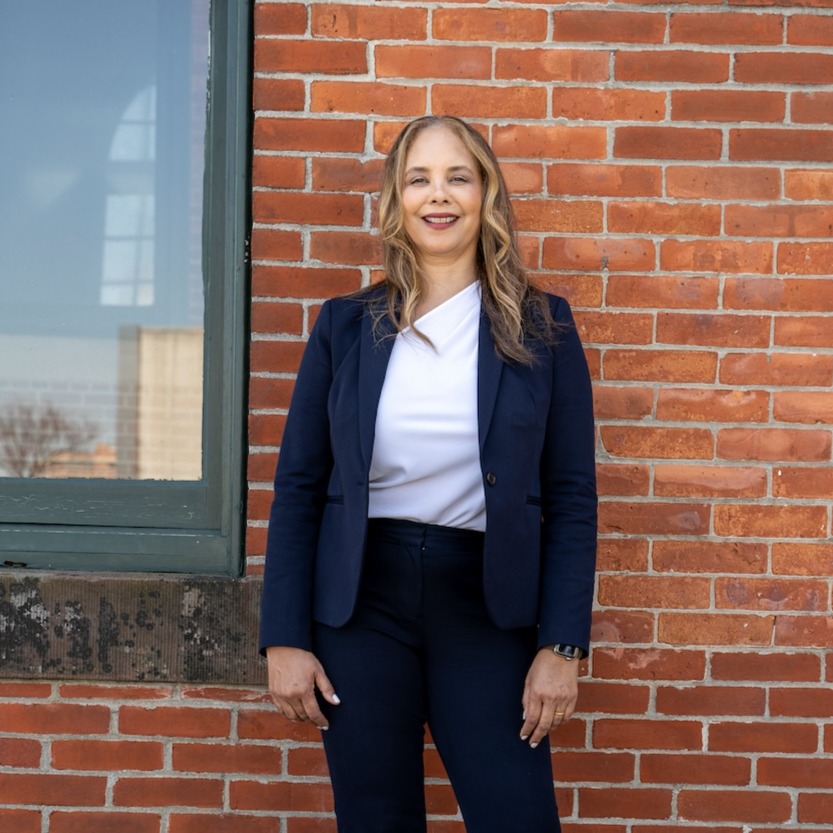 Headshot of Sheria Dixon