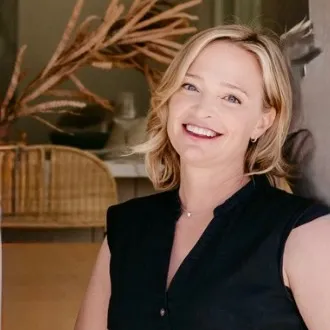 Alexis Dindal, Agent in  - Compass