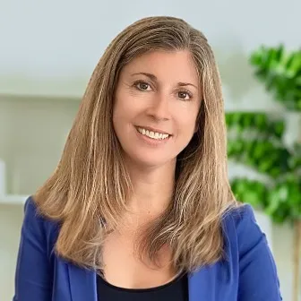 Nicole Schuler, Agent in  - Compass