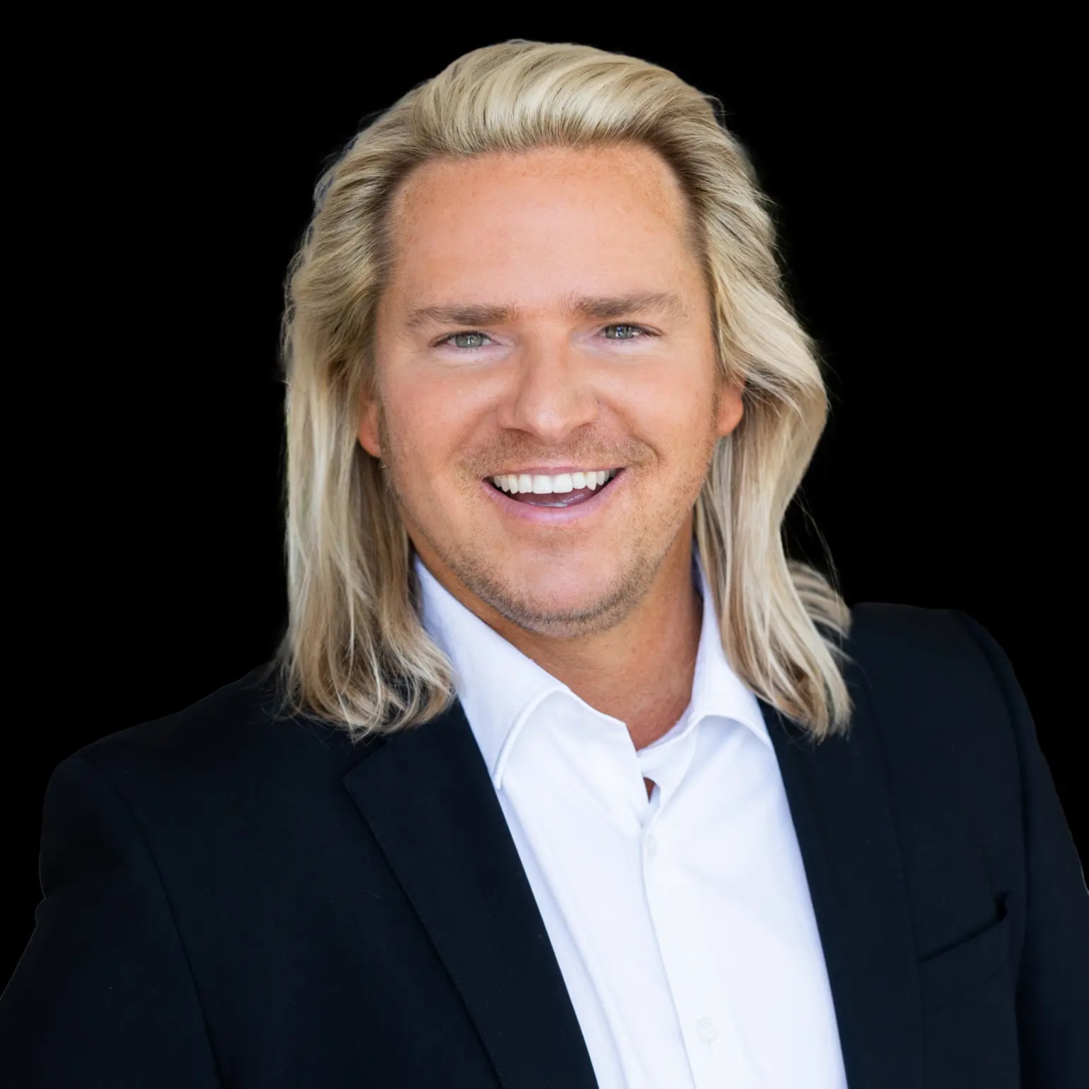 Headshot of Aaron Meyer