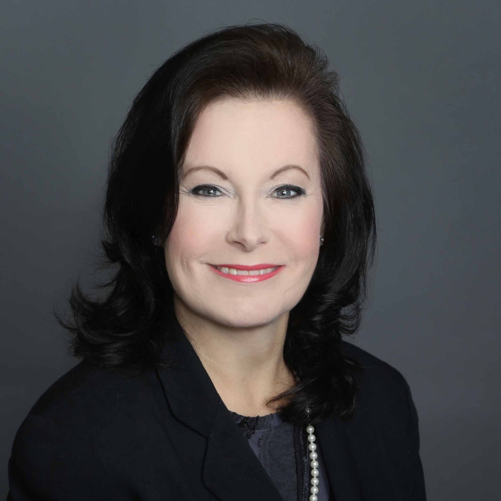 Headshot of Kelly Reifel