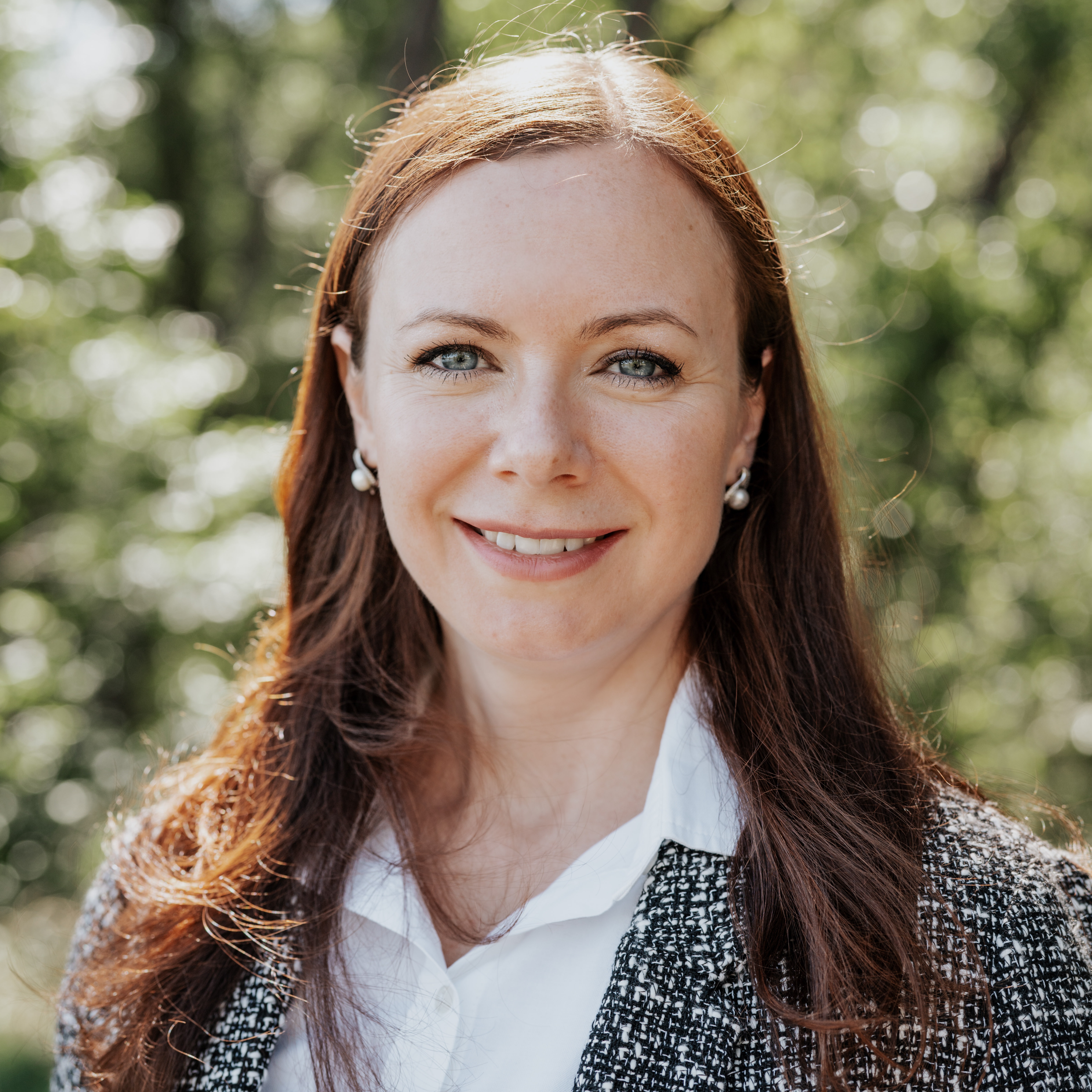 Headshot of Anastasia South