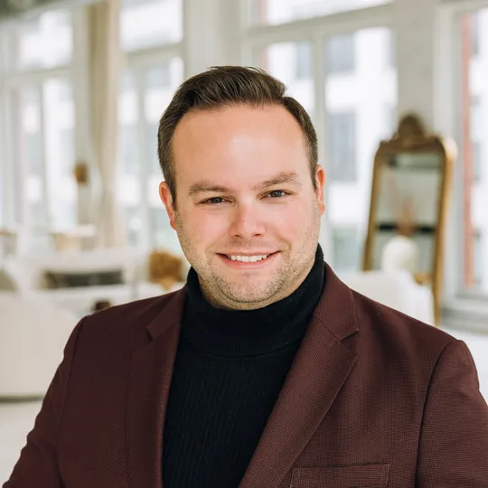 Patrick Shipp, Agent in  - Compass