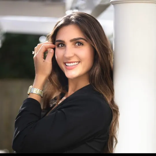 Samantha Mallon, Agent in  - Compass