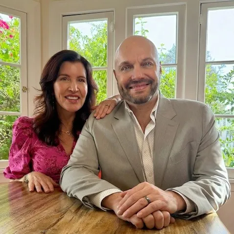 Erik Flexner, Agent in  - Compass