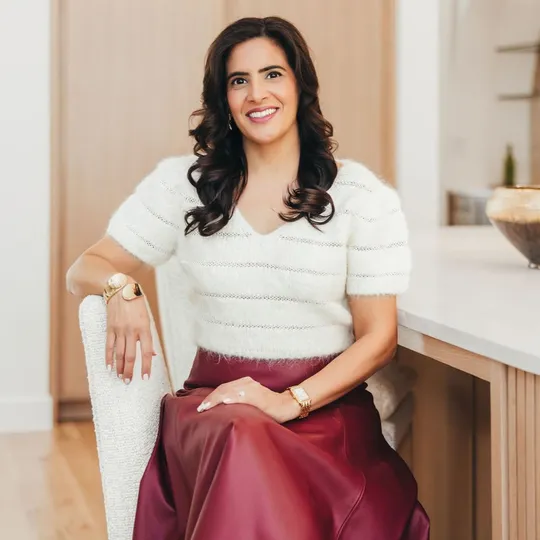 Nina Bhanot, Agent in  - Compass