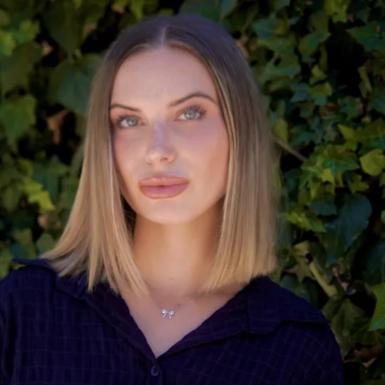 Savanna Foor, Agent in  - Compass