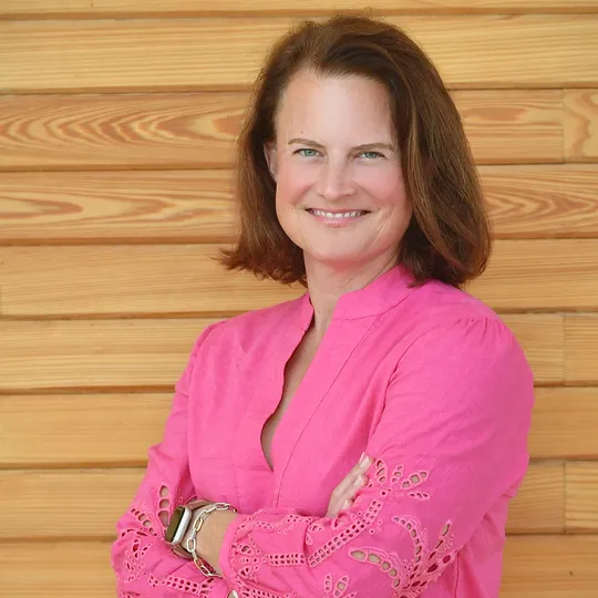 Carrie Titcomb, Agent in  - Compass