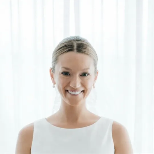 Lauren Corrigan, Agent in  - Compass