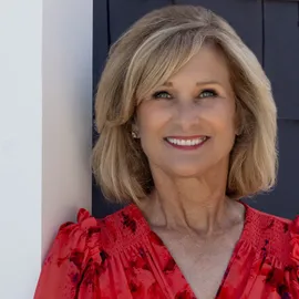 Marilyn O'Donoghue, Agent in  - Compass