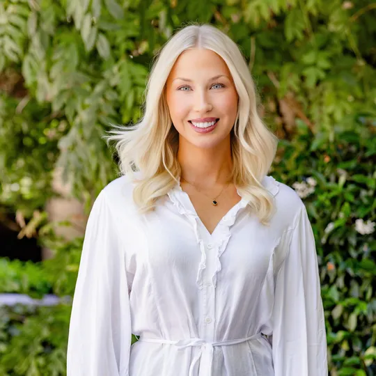 Hanna Lundin, Agent in  - Compass