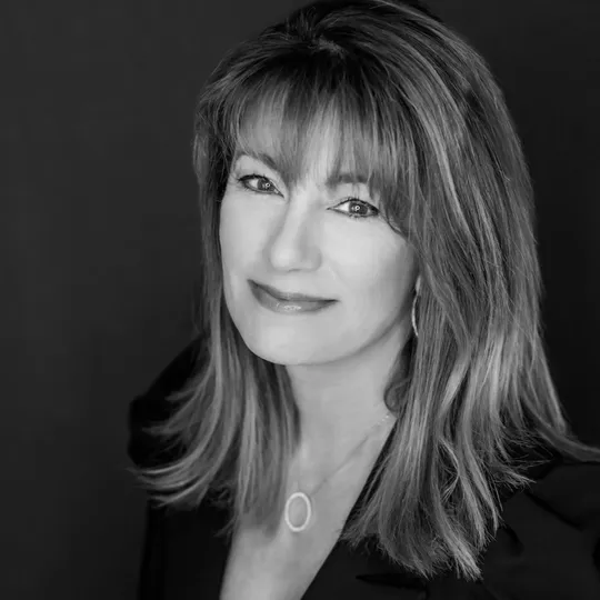 Monica Meredith, Agent in  - Compass