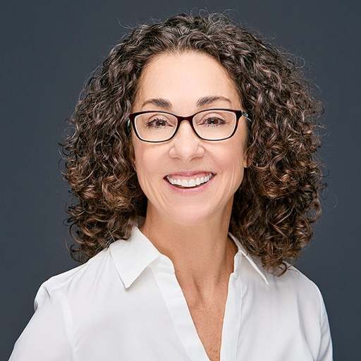 Headshot of Amy Lombardo