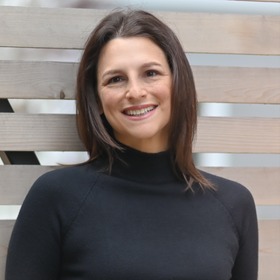 Headshot of Kristen Pollock