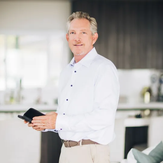 Bryan Ulnick, Agent in  - Compass