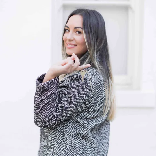 Laurann Angel, Agent in  - Compass