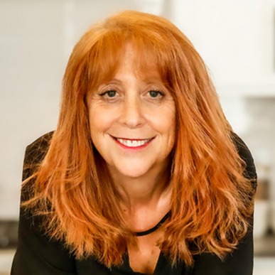 Headshot of Lisa Ginsberg