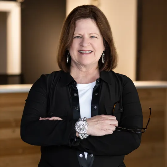 Terri Mann, Agent in  - Compass