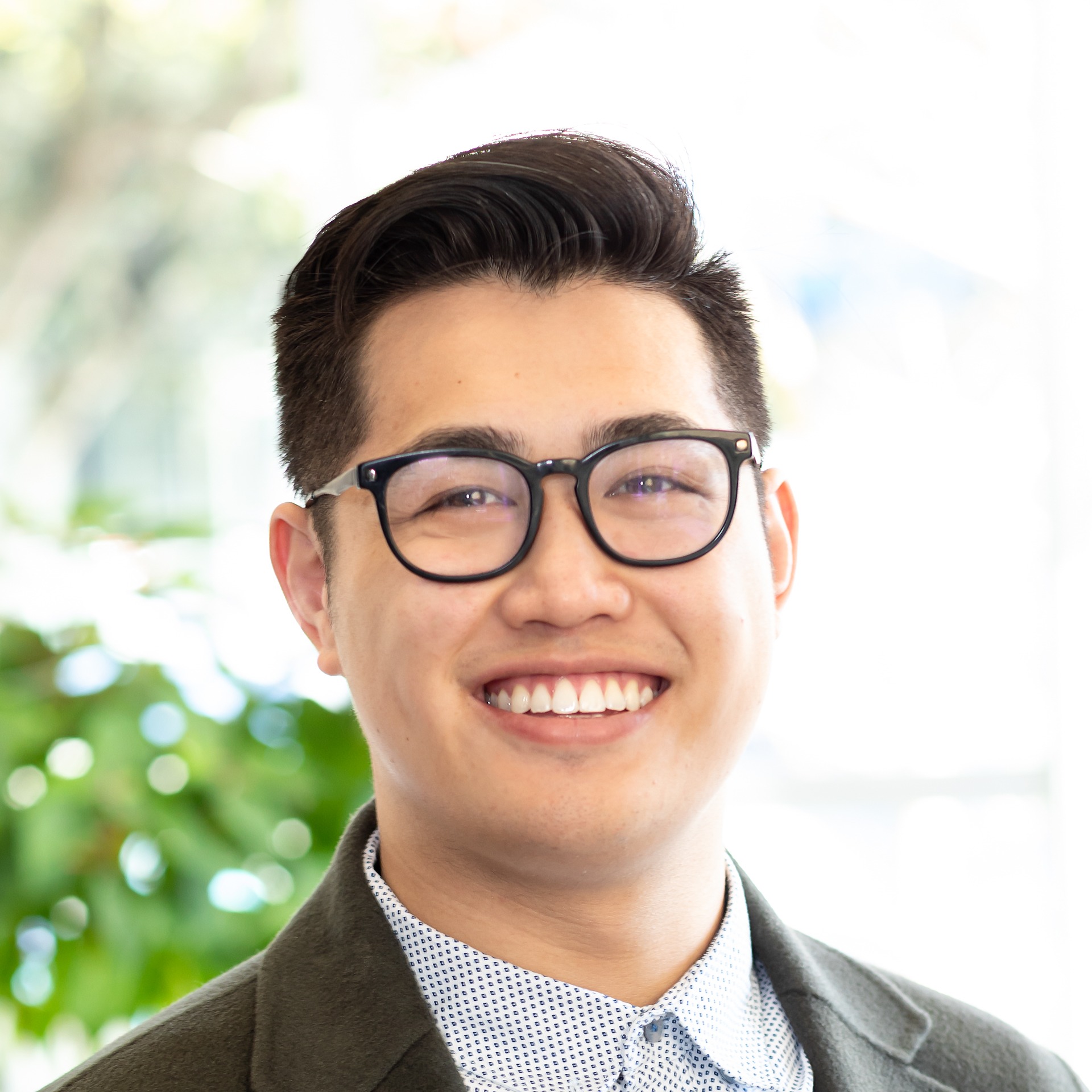 Headshot of Kevin Zhou