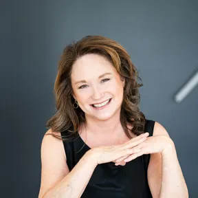 Lori Hoffman-Chlapowski