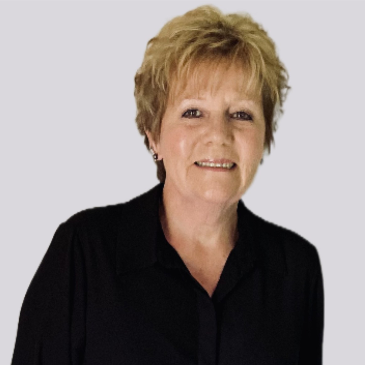 Headshot of Debbie Meyers