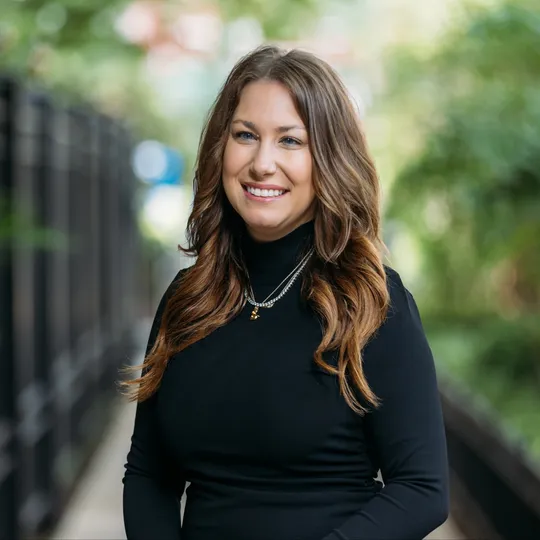 Anne Killarney, Agent in  - Compass