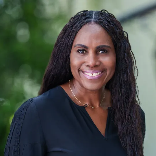 Ros Pack, Agent in  - Compass