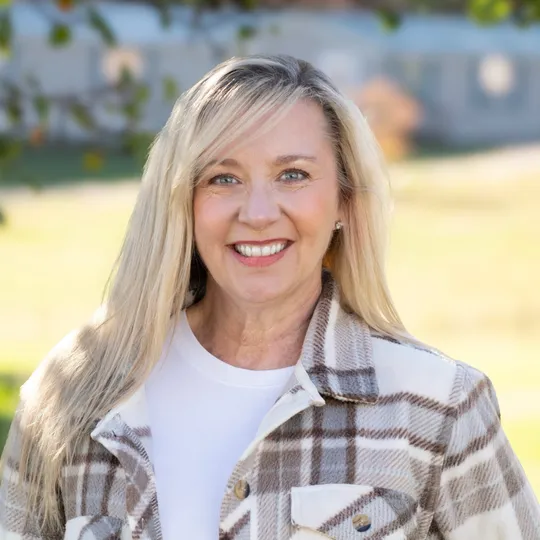 Sheri Wolfe, Agent in  - Compass