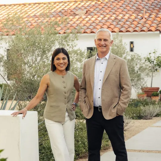 Klinge Realty Group, Agent in  - Compass