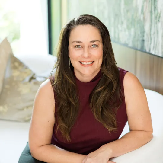 Rosie Ochoa, Agent in  - Compass