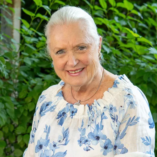 Patricia Coleman, Agent in  - Compass