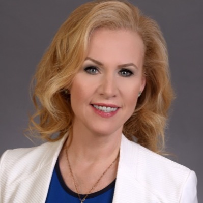 Headshot of Karen Cruz