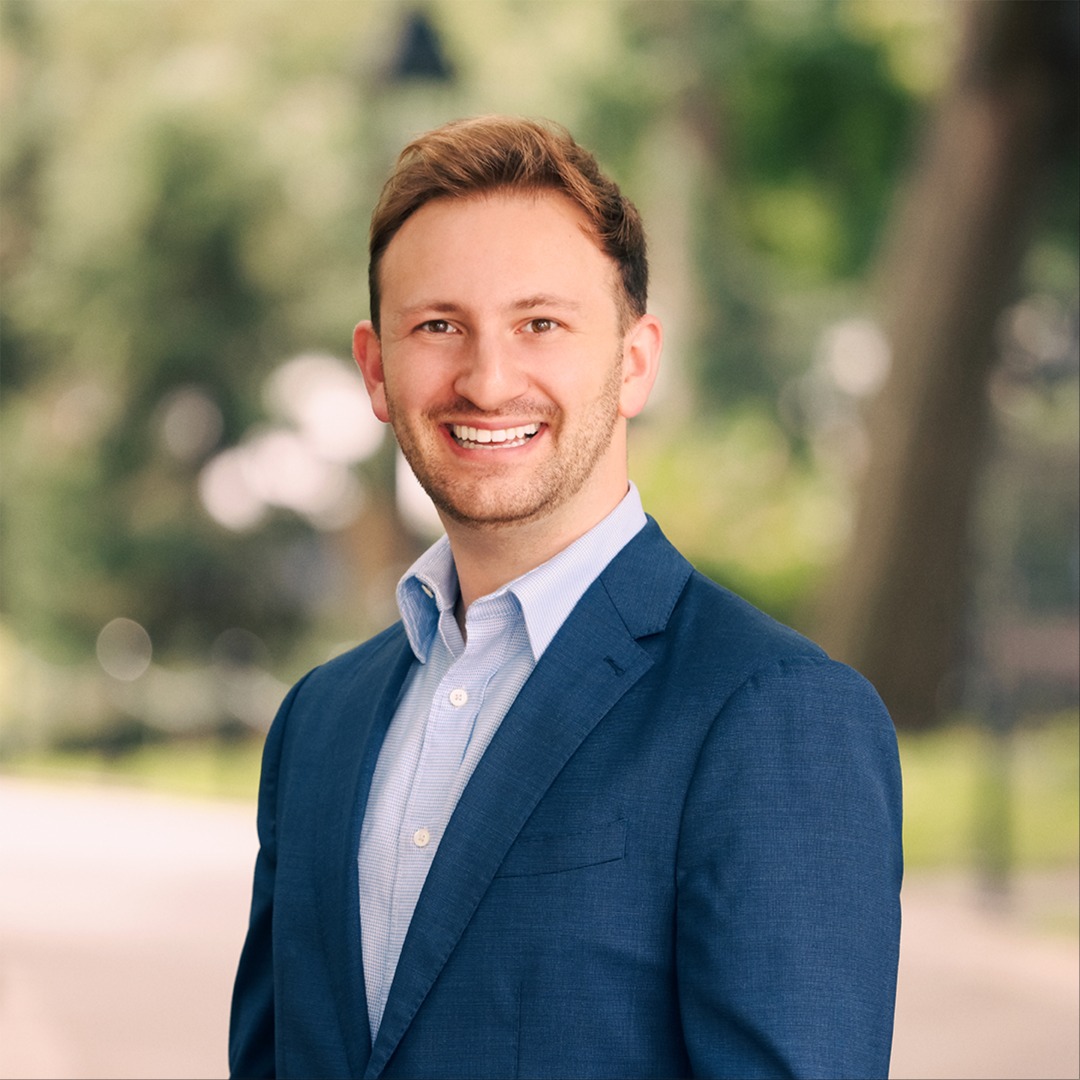 Headshot of Jordan Knitzer