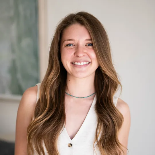 Brooklyn Harmon, Agent in  - Compass