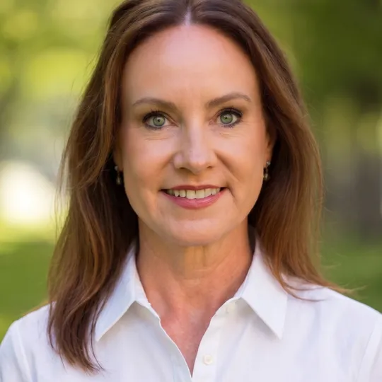 Christina Barron, Agent in  - Compass